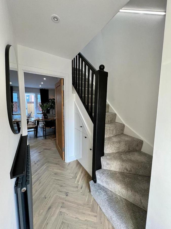 קנטרבורי Charming 3-Bed House With 1 Parking Space מראה חיצוני תמונה